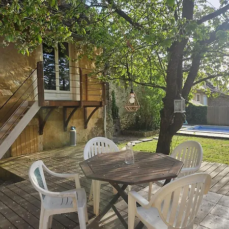 D'hôte Familiale Et Piscine Privée Habitación en casa particular